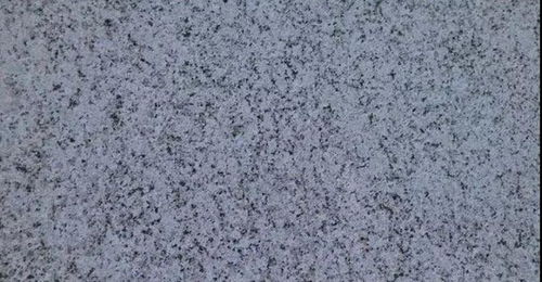 湖南芭拉白 株洲茶陵縣的特有石材”。在這之間，構(gòu)建一座“凝視自然的窗”，展現(xiàn)花崗巖在時(shí)間沖洗下的質(zhì)地與美感，呼應(yīng)‘石材本色’的線索。